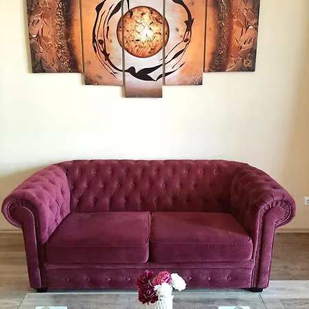 Trendy Deluxe Hotel de apartamente