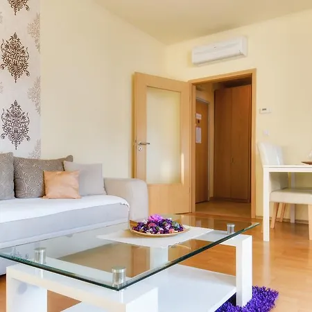 Lejlighedshotel Trendy Deluxe 4*