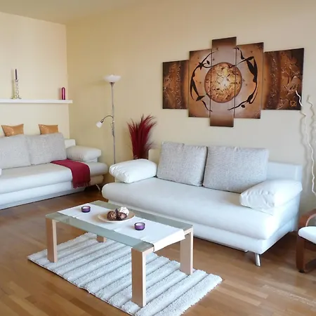Trendy Deluxe Hotel de apartamente 4*