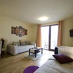 تريندي ديلوكس