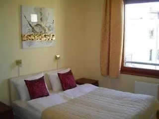 Trendy Deluxe 4* Boedapest