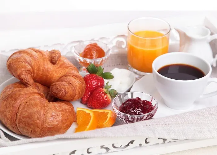 时尚风豪华公寓酒店 4*