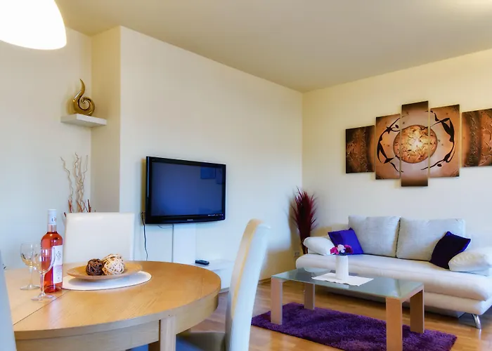 时尚风豪华公寓酒店 4* 布达佩斯