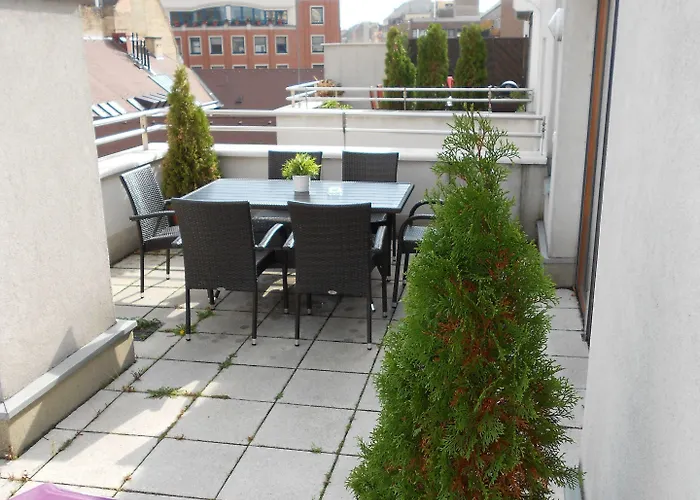 时尚风豪华公寓酒店 4*