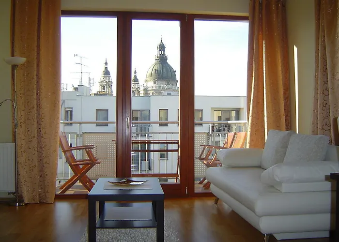 公寓式酒店 时尚风豪华公寓酒店 4*